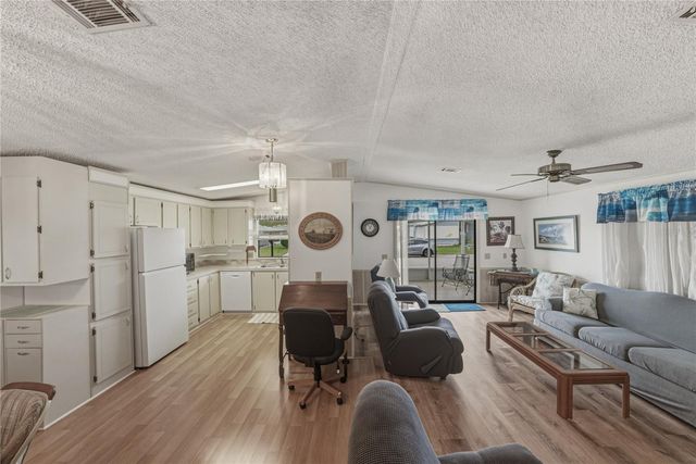 35116 COLONY HILLS DRIVE, Zephyrhills, FL 33541