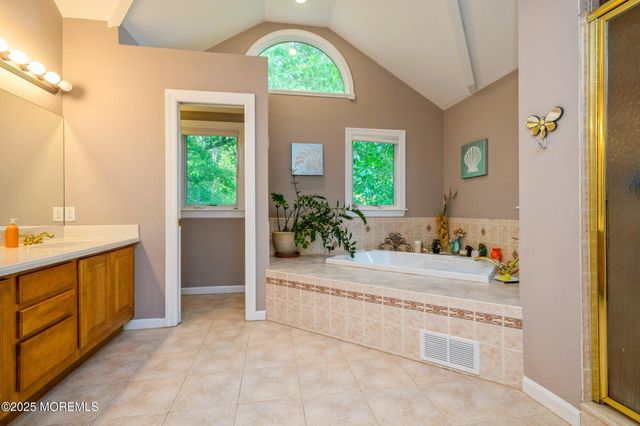 5 Ramapo Court, Colts Neck, NJ 07722