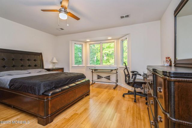 5 Ramapo Court, Colts Neck, NJ 07722