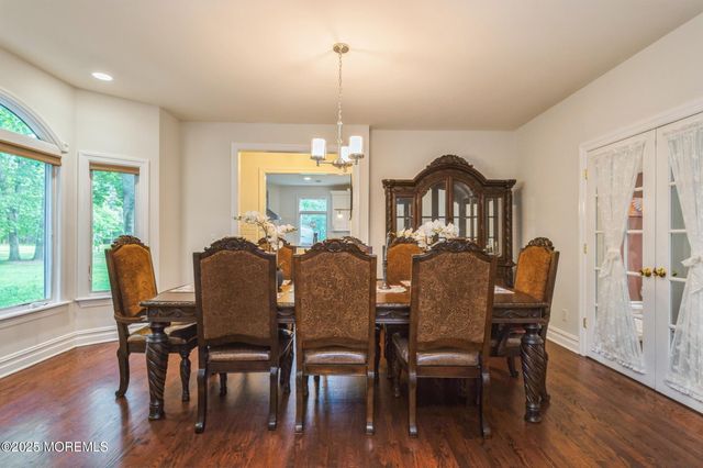 5 Ramapo Court, Colts Neck, NJ 07722