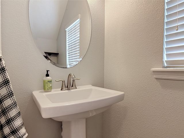 450 WINDY PINE WAY, Oviedo, FL 32765