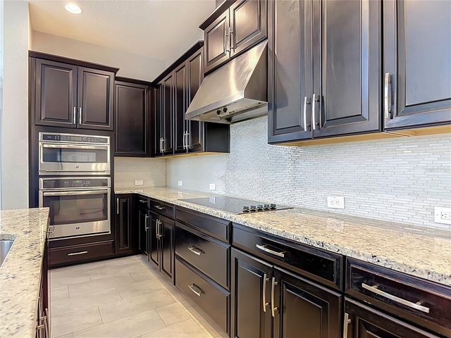 450 WINDY PINE WAY, Oviedo, FL 32765