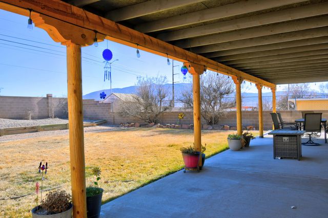 4909 Chromium Drive NE, Rio Rancho, NM 87124