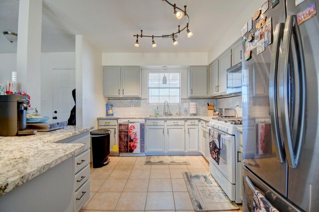 4909 Chromium Drive NE, Rio Rancho, NM 87124