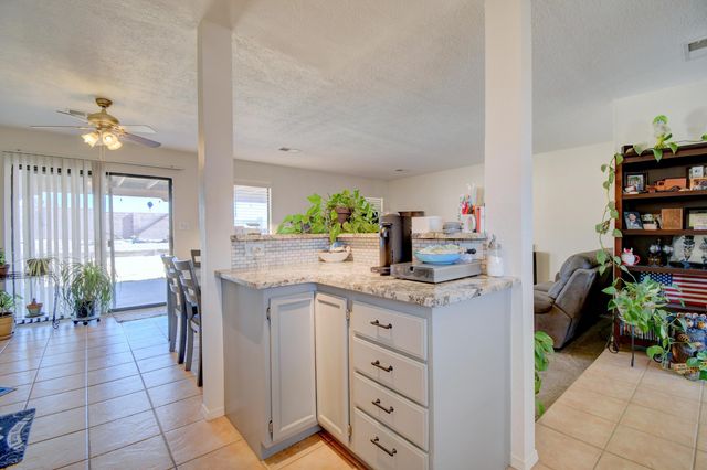 4909 Chromium Drive NE, Rio Rancho, NM 87124