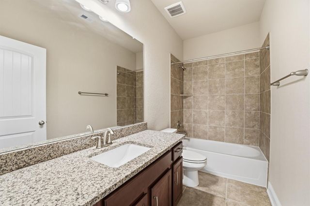1911 Cedar Ridge Lane, Pearland, TX 77089