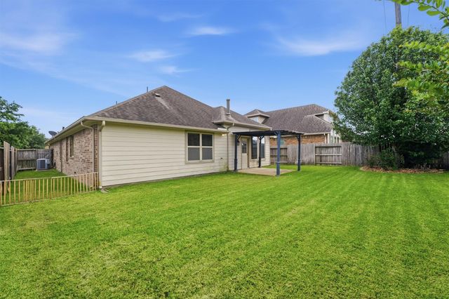 1911 Cedar Ridge Lane, Pearland, TX 77089