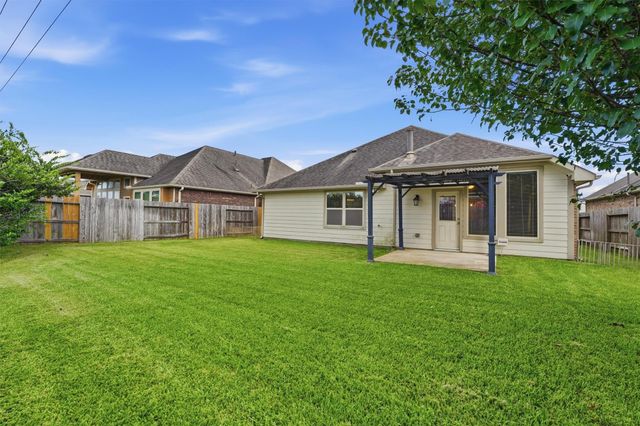 1911 Cedar Ridge Lane, Pearland, TX 77089