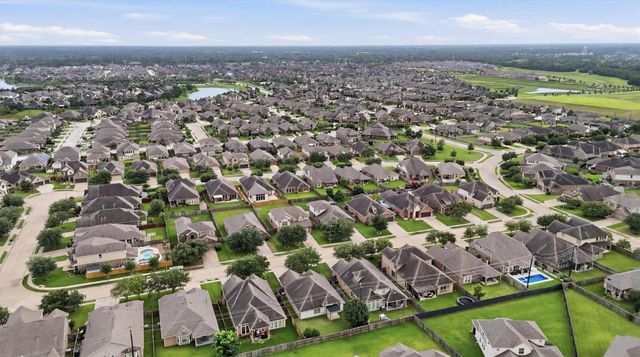 1911 Cedar Ridge Lane, Pearland, TX 77089