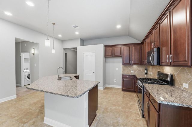 1911 Cedar Ridge Lane, Pearland, TX 77089