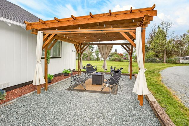 2315 NE Foothill Boulevard, Grants Pass, OR 97526