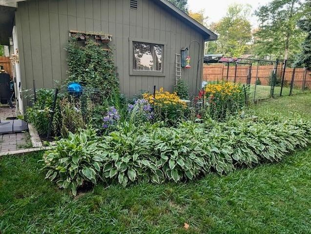 275 Negaunee Lake Drive, Evart, MI 49631