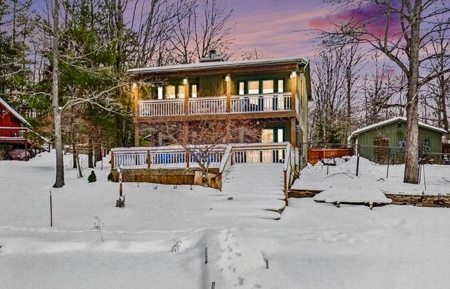 275 Negaunee Lake Drive, Evart, MI 49631