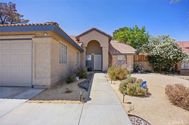 830 E Avenue K4, Lancaster, CA 93535