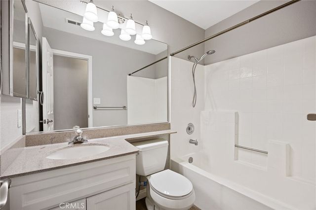 830 E Avenue K4, Lancaster, CA 93535