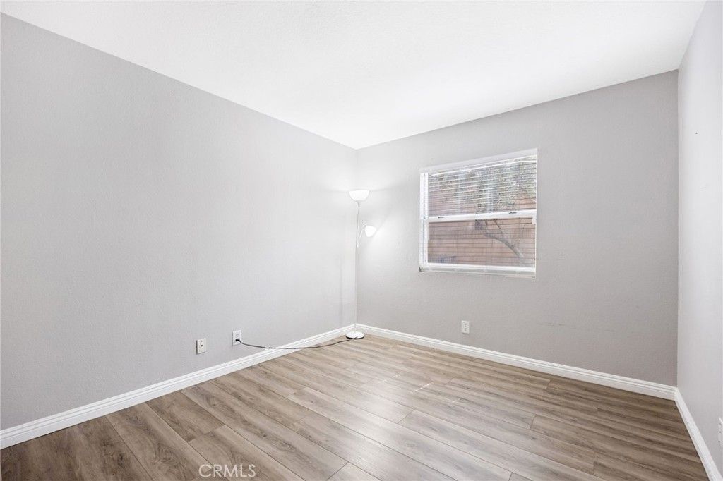 Image 21 of property listing at 830 E Avenue K4, Lancaster, CA 93535