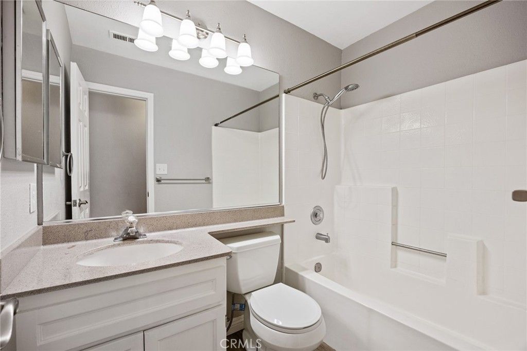 Image 24 of property listing at 830 E Avenue K4, Lancaster, CA 93535