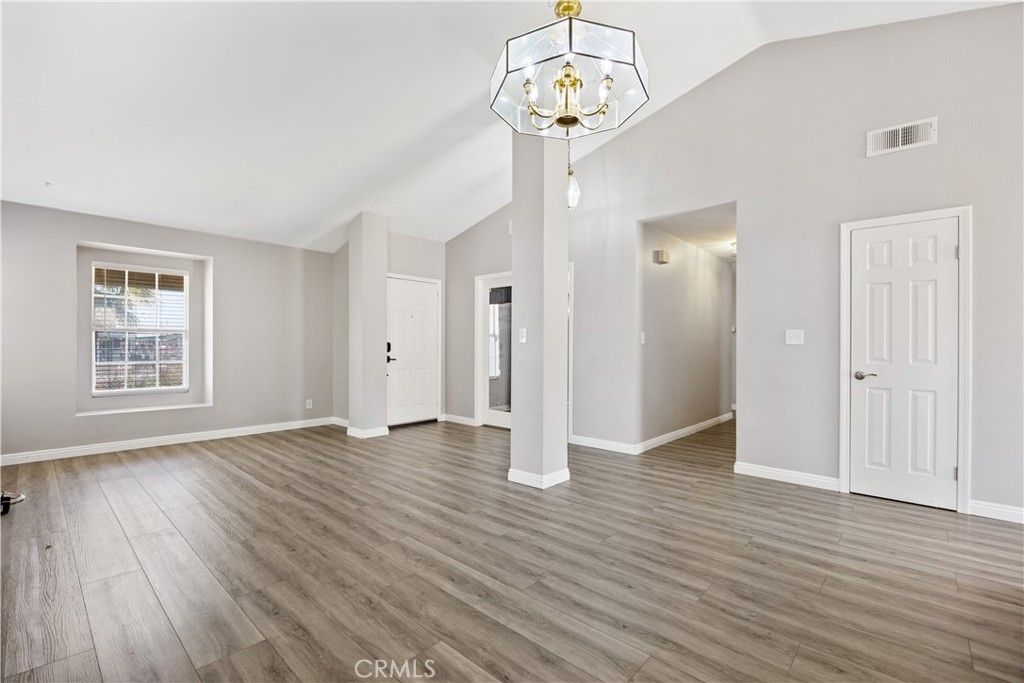 Image 34 of property listing at 830 E Avenue K4, Lancaster, CA 93535