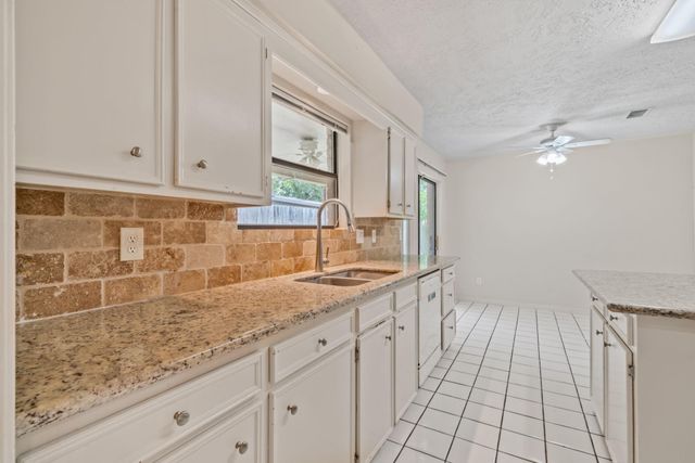 7123 Rio Blanco Drive, Houston, TX 77083