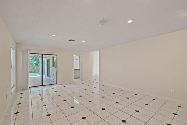 7123 Rio Blanco Drive, Houston, TX 77083