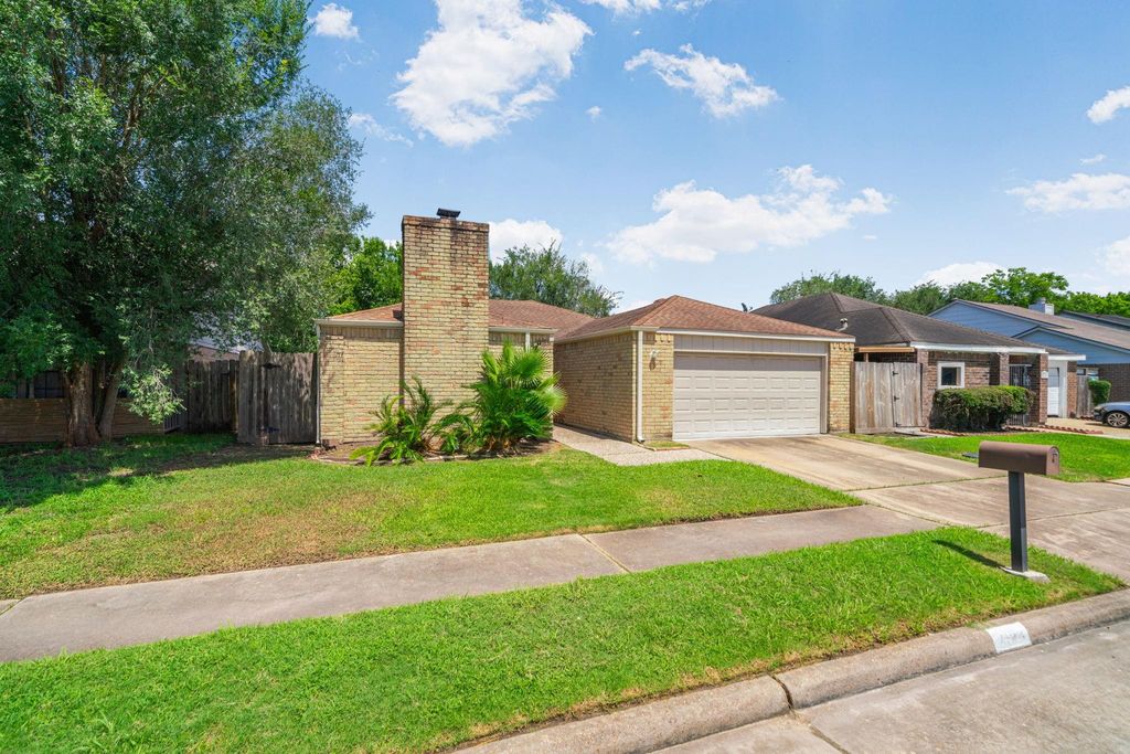 7123 Rio Blanco Drive, Houston, TX 77083