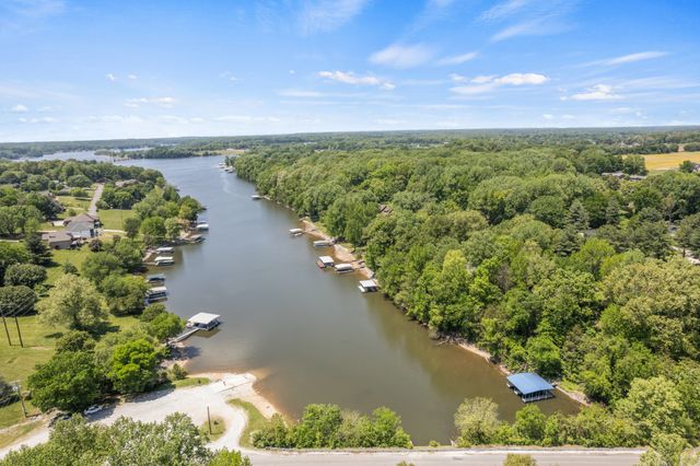 95 Lookout Dr, Winchester, TN 37398