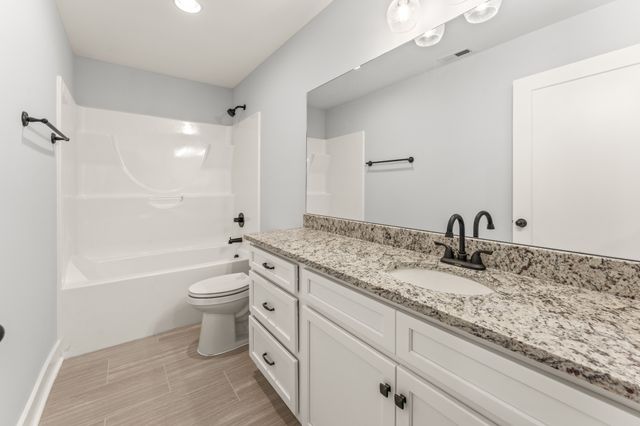 95 Lookout Dr, Winchester, TN 37398