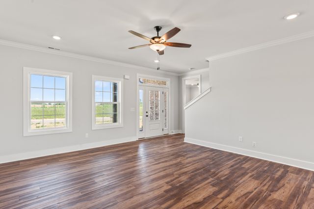 95 Lookout Dr, Winchester, TN 37398