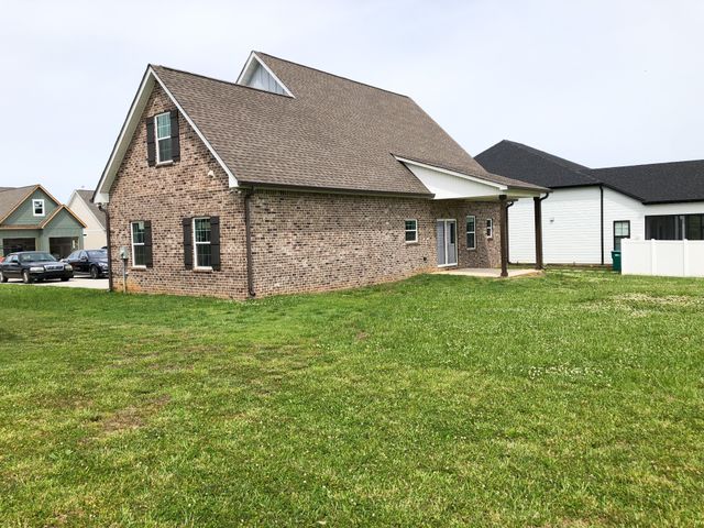 95 Lookout Dr, Winchester, TN 37398