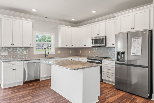 95 Lookout Dr, Winchester, TN 37398