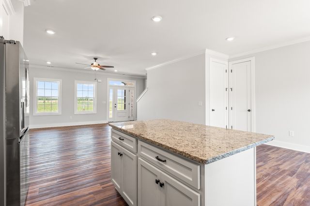 95 Lookout Dr, Winchester, TN 37398