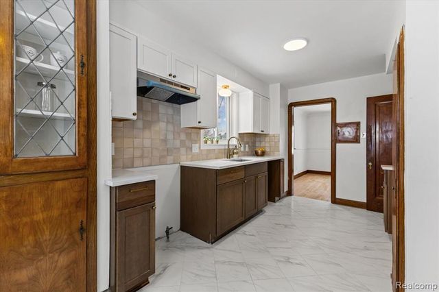 12125 E Outer Drive, Detroit, MI 48224