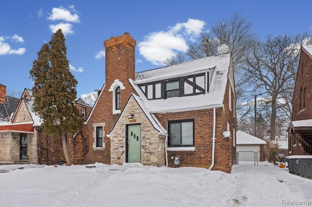 12125 E Outer Drive, Detroit, MI 48224