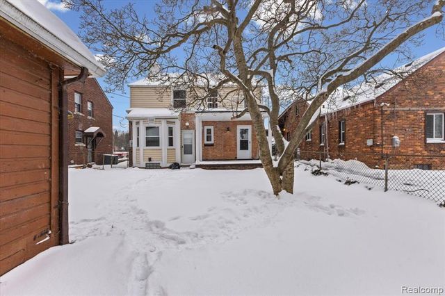 12125 E Outer Drive, Detroit, MI 48224