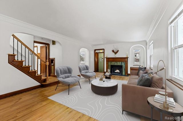 12125 E Outer Drive, Detroit, MI 48224