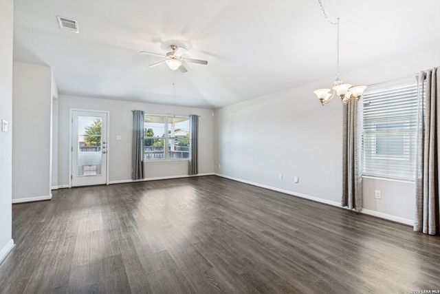6818 Dashmoor Crk, San Antonio, TX 78244