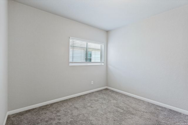 6818 Dashmoor Crk, San Antonio, TX 78244
