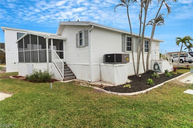 19681 Summerlin RD 354, Fort Myers, FL 33908