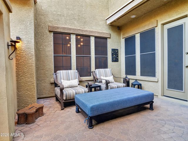 2539 W CAVALRY Drive, Phoenix, AZ 85086
