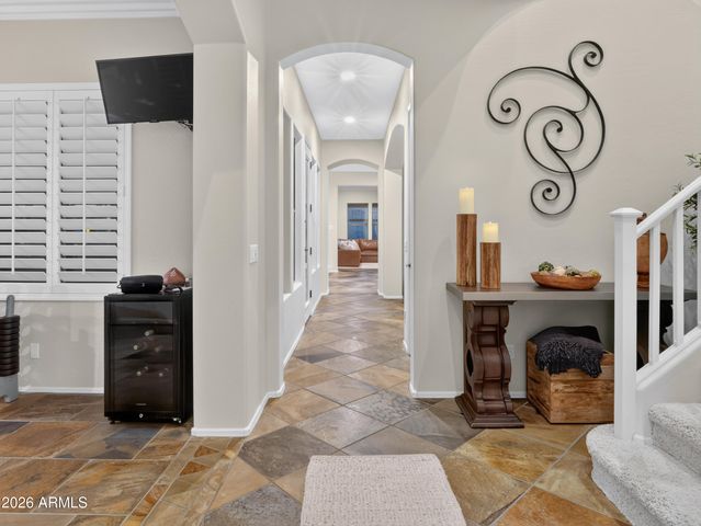 2539 W CAVALRY Drive, Phoenix, AZ 85086