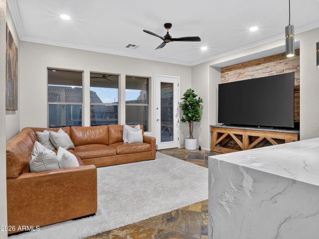 2539 W CAVALRY Drive, Phoenix, AZ 85086