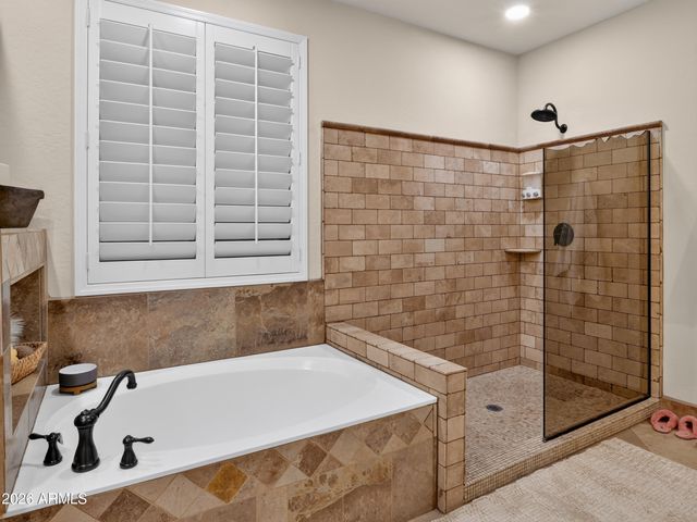 2539 W CAVALRY Drive, Phoenix, AZ 85086