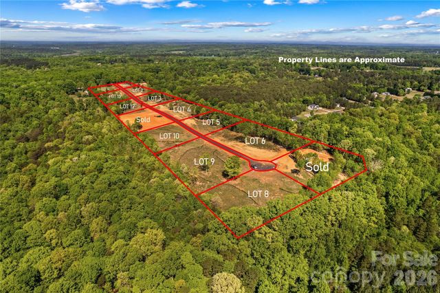 000 Boomer Court 9, Statesville, NC 28677
