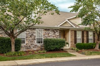 800 Browns Ln Apt G3, Gallatin, TN 37066