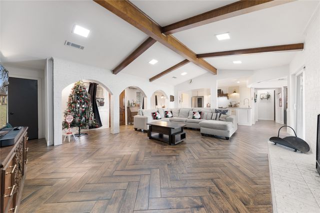 5087 S FM 69 Road, Como, TX 75431