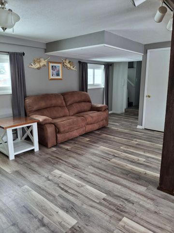 403 3rd Avenue NW, Dilworth, MN 56529