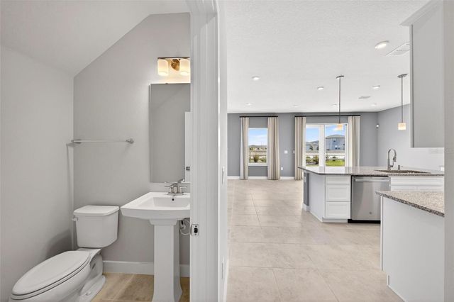 6408 DOMIZIO DRIVE, Winter Haven, FL 33884