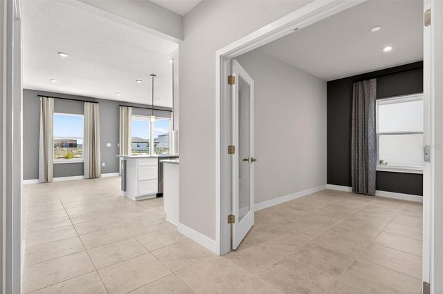 6408 DOMIZIO DRIVE, Winter Haven, FL 33884