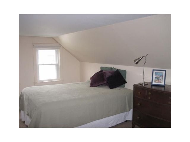 35 Treasure Road, Narragansett, RI 02882