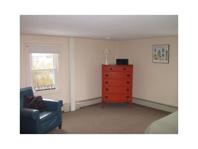 35 Treasure Road, Narragansett, RI 02882